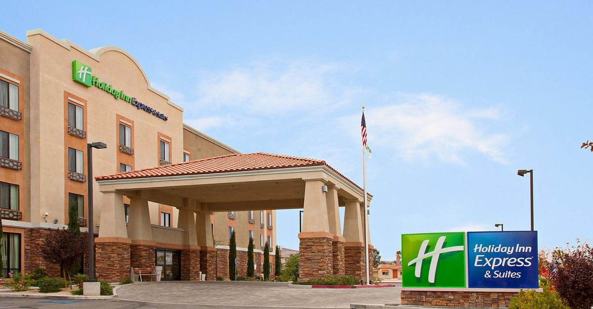 29 Palms Hotel - Holiday Inn Express Twentynine Palms Hotel near Joshua ...